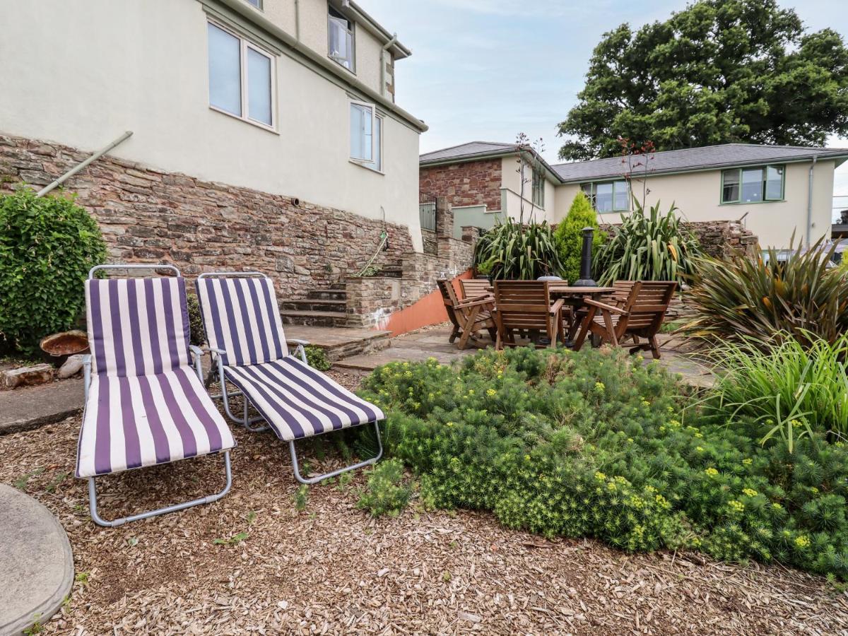 The Stable Apartment Lydney Exterior photo
